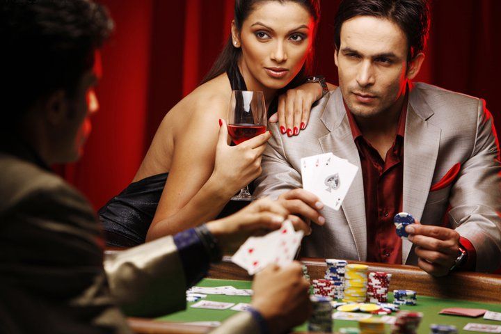 Boom City roulette wheel with live broadcast feed